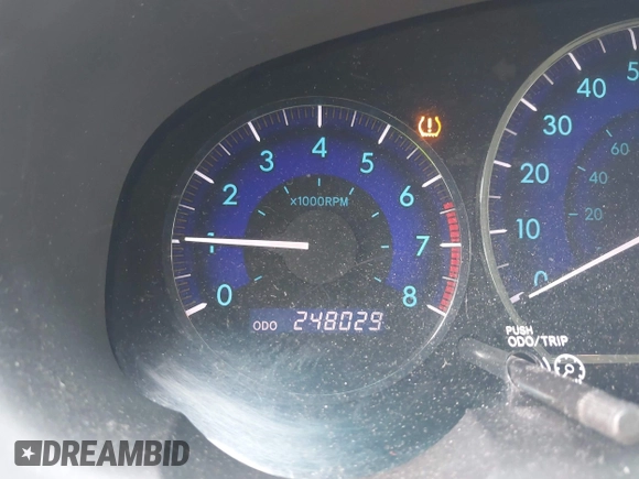 2010 Toyota Sienna CE с VIN 5TDKK4CC5AS327606, выставлен на аукционе IAAI как лот 42297187 с пробегом 248 029 миль миль и . История ставок и продаж доступна на DreamBid. Изображение 15.