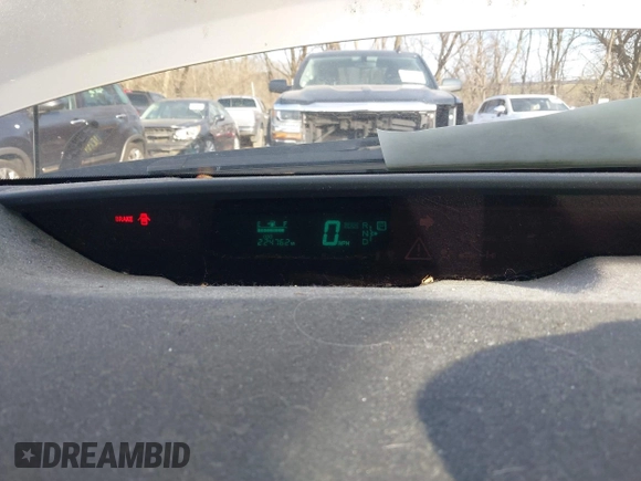 2005 Toyota Prius z VIN JTDKB20UX53056020, wystawiony jako IAAI lot #41829041 z przebiegiem 224 762 mil mil oraz . Historia ofert i sprzedaży dostępna na DreamBid. Obrazek 7.