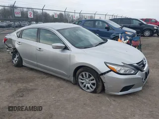2016 Nissan Altima S z VIN 1N4AL3APXGN331521, wystawiony jako IAAI lot #42044462 z przebiegiem 119 130 mil mil oraz . Historia ofert i sprzedaży dostępna na DreamBid. Obrazek 1.