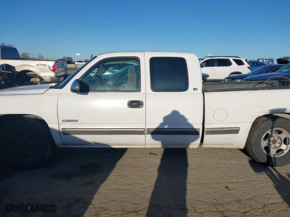 1999 Chevrolet Silverado 1500 LS with VIN 1GCEC19V4XZ108466, listed as a IAAI auction lot 41818802 with 1 mi miles. Bid and sale history available at carsss.com. Image 14.