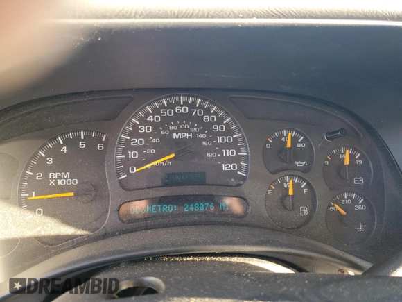 2004 GMC Yukon XL SLE with VIN 3GKEC16T44G241408, listed as a Copart auction lot 80139054 with 248,076 mi miles and Salvage Title. Bid and sale history available at carsss.com. Image 9.