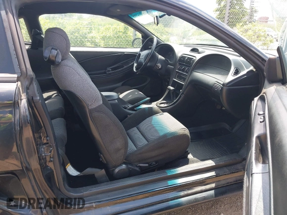 1995 Ford Mustang GT with VIN 1FALP42T5SF144091, listed as a IAAI auction lot 42612995 with 118,593 mi miles and . Bid and sale history available at DreamBid. Image 5.