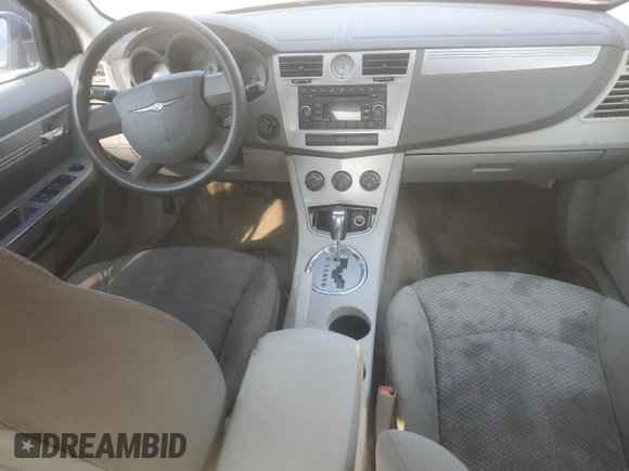 2008 Chrysler Sebring LX z VIN 1C3LC46K48N167789, wystawiony jako Copart lot #57791965 z przebiegiem 152 080 mil mil oraz Szkoda całkowita • Salvage title. Historia ofert i sprzedaży dostępna na DreamBid. Obrazek 8.