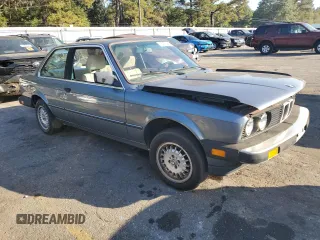 1984 BMW 3 Series z VIN WBAAK7406E8703402, wystawiony jako Copart lot #78475274 z przebiegiem 163 095 mil mil oraz Czysty tytuł • Clean title. Historia ofert i sprzedaży dostępna na DreamBid. Obrazek 4.