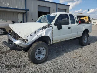 1997 Toyota Tacoma with VIN 4TAWN72N9VZ220491, listed as a Copart auction lot 56366725 with 323,755 mi miles and Salvage title. Bid and sale history available at DreamBid. Image 1.