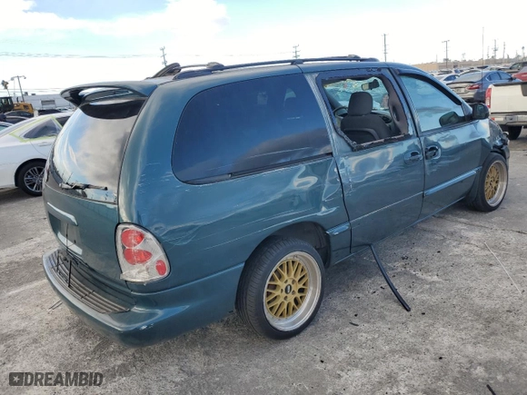 2000 Dodge Caravan SE with VIN 1B4GP44G8YB572861, listed as a Copart auction lot 41370865 with 302,128 mi miles and Salvage Title. Bid and sale history available at carsss.com. Image 3.