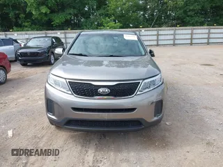 2015 Kia Sorento LX with VIN 5XYKTCA6XFG650154, listed as a IAAI auction lot 42462530 with 120,966 mi miles and . Bid and sale history available at DreamBid. Image 12.