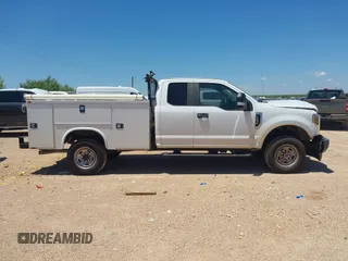 2018 Ford F-250 XL with VIN 1FD7X2B66JEC48101, listed as a IAAI auction lot 42739557 with 100,159 mi miles and . Bid and sale history available at DreamBid. Image 13.