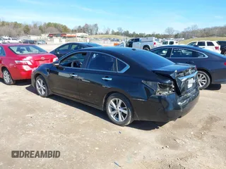 2015 Nissan Altima SV with VIN 1N4AL3AP2FC120162, listed as a IAAI auction lot 41576233 with 244,820 mi miles and . Bid and sale history available at carsss.com. Image 3.