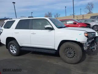 2022 Toyota 4Runner SR5 Premium with VIN JTENU5JR2N6022487, listed as a IAAI auction lot 41398451 with 52,048 mi miles. Bid and sale history available at carsss.com. Image 13.
