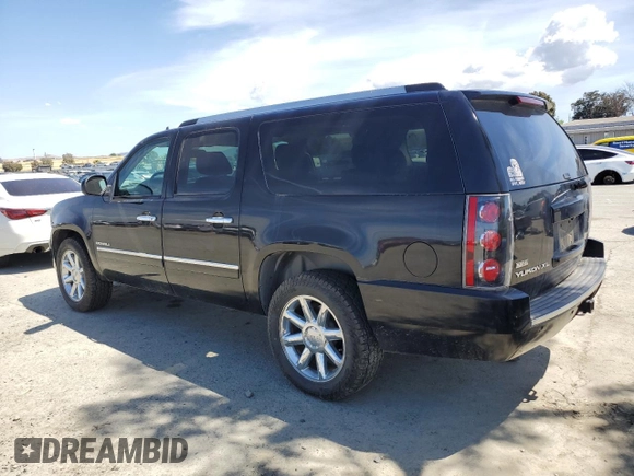 2011 GMC Yukon XL Denali z VIN 1GKS2MEF9BR321013, wystawiony jako Copart lot #57113565 z przebiegiem 178 497 mil mil oraz Tytuł czysty. Historia ofert i sprzedaży dostępna na DreamBid. Obrazek 2.