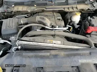 2018 Ram 1500 SLT z VIN 1C6RR6GT0JS173580, wystawiony jako Copart lot #84969804 z przebiegiem 154 200 mil mil oraz Czysty tytuł • Clean title. Historia ofert i sprzedaży dostępna na DreamBid. Obrazek 14.