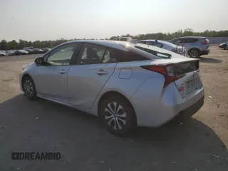2021 Toyota Prius LE z VIN JTDL9MFU8M3030193, wystawiony jako Copart lot #59482995 z przebiegiem 48 202 mil mil oraz Szkoda całkowita • Salvage title. Historia ofert i sprzedaży dostępna na DreamBid. Obrazek 2.