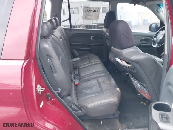 2003 Honda Pilot EX with VIN 2HKYF18683H581271, listed as a IAAI auction lot 41630651 with 173,536 mi miles. Bid and sale history available at carsss.com. Image 8.