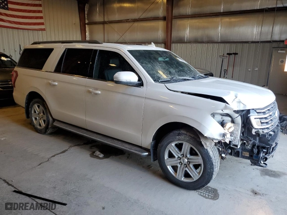 2018 Ford Expedition Max XLT with VIN 1FMJK1JT9JEA58170, listed as a Copart auction lot 47636835 with 105,187 mi miles and Clean Title. Bid and sale history available at carsss.com. Image 4.