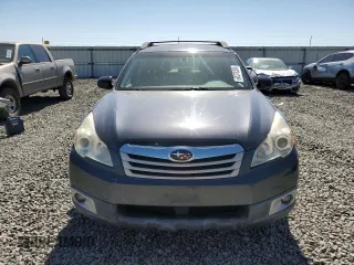 2012 Subaru Outback Prem with VIN 4S4BRBCC1C3226062, listed as a Copart auction lot 60373355 with 195,335 mi miles and Clean title. Bid and sale history available at DreamBid. Image 5.