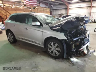 2017 Volvo XC60 Inscription with VIN YV440MRU0H2013164, listed as a Copart auction lot 44741655 with 107,348 mi miles and Salvage Title. Bid and sale history available at carsss.com. Image 4.