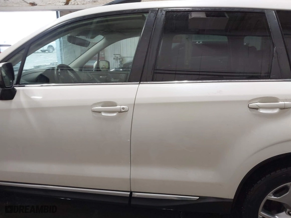 2018 Subaru Forester Touring with VIN JF2SJAWC8JH463943, listed as a IAAI auction lot 41611230 with 65,444 mi miles. Bid and sale history available at carsss.com. Image 14.