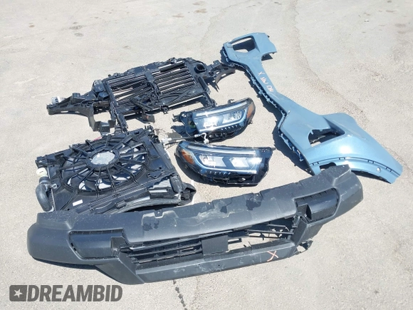 2025 Ford Explorer Active with VIN 1FMUK7DH3SGB03603, listed as a IAAI auction lot 41991711 with 2,071 mi miles and . Bid and sale history available at DreamBid. Image 12.