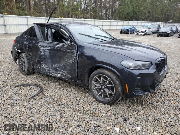 2024 BMW X4 M40i z VIN 5UX43DT09R9U93650, wystawiony jako Copart lot #50173205 z przebiegiem Nie podano mil oraz Szkoda całkowita • Salvage title. Historia ofert i sprzedaży dostępna na DreamBid. Obrazek 4.