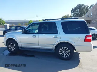 2017 Ford Expedition XLT z VIN 1FMJU1JT8HEA19087, wystawiony jako IAAI lot #42075348 z przebiegiem 95 366 mil mil oraz . Historia ofert i sprzedaży dostępna na DreamBid. Obrazek 15.