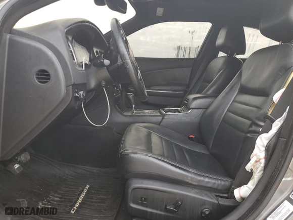 2011 Dodge Charger RT Max with VIN 2B3CM5CT9BH572611, listed as a Copart auction lot 73457004 with 100,411 mi miles and Non Repairable. Bid and sale history available at carsss.com. Image 7.