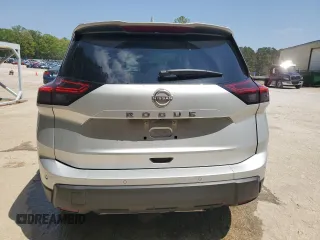 2025 Nissan Rogue SV with VIN 5N1BT3BA5SC813290, listed as a Copart auction lot 53841205 with 8,416 mi miles and Salvage Title. Bid and sale history available at DreamBid. Image 6.
