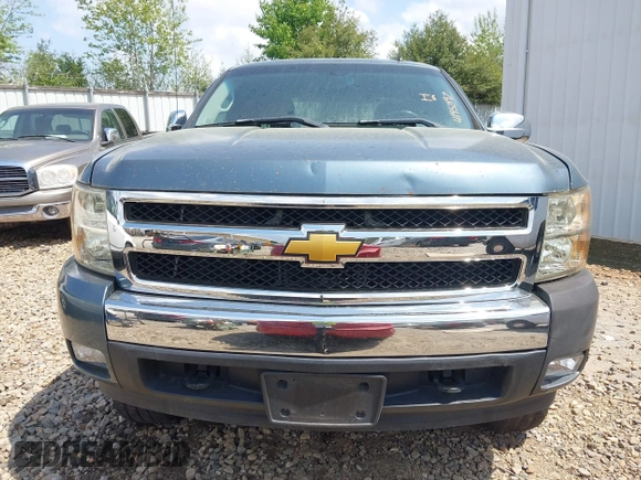 2007 Chevrolet Silverado 1500 LT w/2LT with VIN 2GCEC19J771643877, listed as a IAAI auction lot 41952197 with 160,375 mi miles. Bid and sale history available at carsss.com. Image 12.