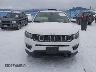 2018 Jeep Compass Latitude with VIN 3C4NJDBB8JT256755, listed as a IAAI auction lot 41523061 with 50,675 mi miles. Bid and sale history available at carsss.com. Image 13.