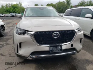 2025 Mazda CX-90 Premium Plus z VIN JM3KKEHA4S1208142, wystawiony jako Copart lot #56283165 z przebiegiem 1581 mil mil oraz Szkody całkowita. Historia ofert i sprzedaży dostępna na DreamBid. Obrazek 5.