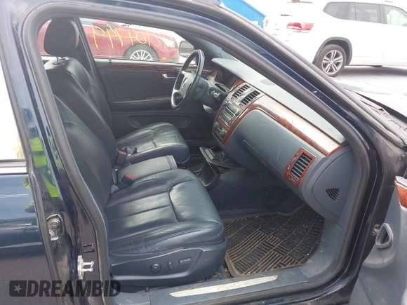2007 Cadillac DTS Luxury I with VIN 1G6KD57Y47U201637, listed as a IAAI auction lot 42104749 with 203,485 mi miles and . Bid and sale history available at DreamBid. Image 5.