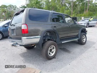 1998 Toyota 4Runner SR5 with VIN JT3HN86R8W0189079, listed as a IAAI auction lot 41878706 with 334,962 mi miles and . Bid and sale history available at DreamBid. Image 4.