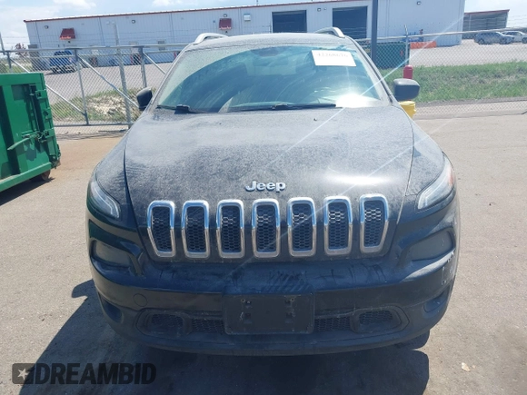 2015 Jeep Cherokee Latitude with VIN 1C4PJMCS3FW545440, listed as a IAAI auction lot 42268676 with 197,192 mi miles and . Bid and sale history available at DreamBid. Image 12.
