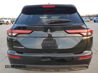2023 Mitsubishi Outlander ES z VIN JA4J3TA80PZ028740, wystawiony jako Copart lot #42343545 z przebiegiem 26 206 mil mil oraz Szkoda całkowita • Salvage title. Historia ofert i sprzedaży dostępna na DreamBid. Obrazek 6.