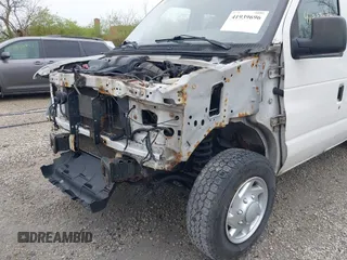 2012 Ford Econoline Cargo Commercial with VIN 1FTNE1EW0CDB10750, listed as a IAAI auction lot 41939696 with 180,042 mi miles. Bid and sale history available at carsss.com. Image 6.