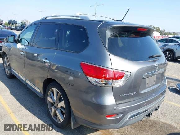 2015 Nissan Pathfinder Platinum with VIN 5N1AR2MN8FC693981, listed as a IAAI auction lot 42145556 with 161,142 mi miles and . Bid and sale history available at DreamBid. Image 3.