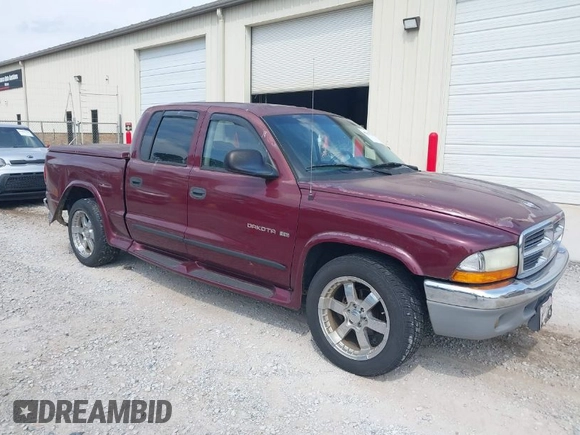 2001 Dodge Dakota Sport with VIN 1B7HL2AN91S278613, listed as a IAAI auction lot 42047239 with 178,321 mi miles and . Bid and sale history available at carsss.com. Image 1.