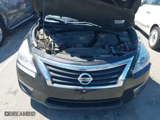 2013 Nissan Altima 2.5 SV with VIN 1N4AL3AP4DC183454, listed as a IAAI auction lot 42060944 with 126,896 mi miles. Bid and sale history available at carsss.com. Image 10.