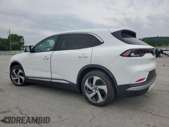 2024 VinFast VF 8 Eco z VIN RLLV1AEB7RH004473, wystawiony jako Copart lot #57440575 z przebiegiem 2336 mil mil oraz Tytuł czysty. Historia ofert i sprzedaży dostępna na DreamBid. Obrazek 2.