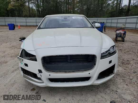 2017 Jaguar XF 35t Prestige with VIN SAJBE4BV9HCY29350, listed as a Copart auction lot 51977125 with 80,270 mi miles and Salvage Title. Bid and sale history available at carsss.com. Image 5.