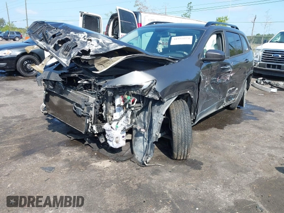 2016 Jeep Cherokee Latitude with VIN 1C4PJMCS9GW103845, listed as a IAAI auction lot 41933274 with 177,472 mi miles and . Bid and sale history available at carsss.com. Image 18.
