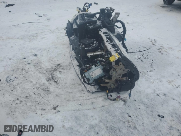 2019 Chevrolet Blazer z VIN 3GNKBBRA4KS635980, wystawiony jako Copart lot #89118345 z przebiegiem Nie podano mil oraz Nie do naprawy • Non repairable. Historia ofert i sprzedaży dostępna na DreamBid. Obrazek 1.