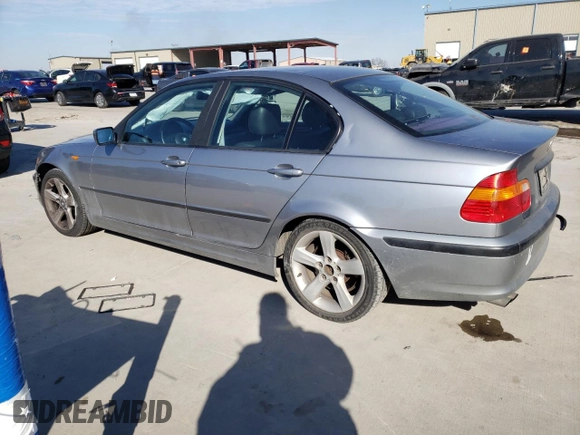2005 BMW 3 Series 325i with VIN WBAET37405NJ86914, listed as a Copart auction lot 87677045 with 163,011 mi miles and Salvage Title. Bid and sale history available at carsss.com. Image 2.
