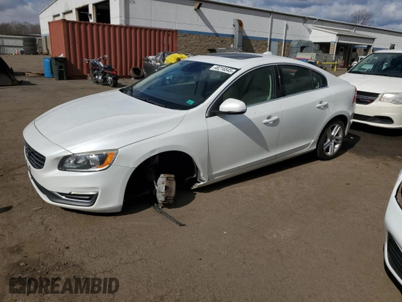 2015 Volvo S60 T5 Premier with VIN YV1612TB7F1309090, listed as a Copart auction lot 48216545 with 160,525 mi miles and Salvage Title. Bid and sale history available at carsss.com. Image 1.