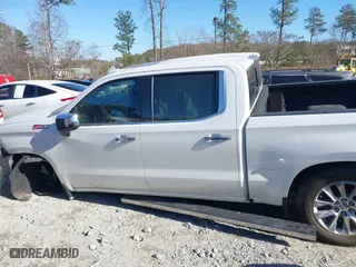 2019 Chevrolet Silverado 1500 LTZ with VIN 1GCUYGEL3KZ123666, listed as a IAAI auction lot 41145149 with 70,043 mi miles. Bid and sale history available at carsss.com. Image 14.