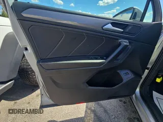 2024 Volkswagen Tiguan SE с VIN 3VV3B7AX4RM084914, выставлен на аукционе IAAI как лот 42808980 с пробегом 33 888 миль миль и . История ставок и продаж доступна на DreamBid. Изображение 8.