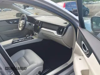 2024 Volvo S60 Core Dark Theme with VIN 7JRL12TK0RG294377, listed as a IAAI auction lot 42337658 with 32,034 mi miles and . Bid and sale history available at DreamBid. Image 5.