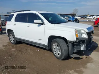 2015 GMC Terrain SLT z VIN 2GKALSEKXF6303261, wystawiony jako IAAI lot #41587386 z przebiegiem 132 260 mil mil oraz . Historia ofert i sprzedaży dostępna na DreamBid. Obrazek 1.
