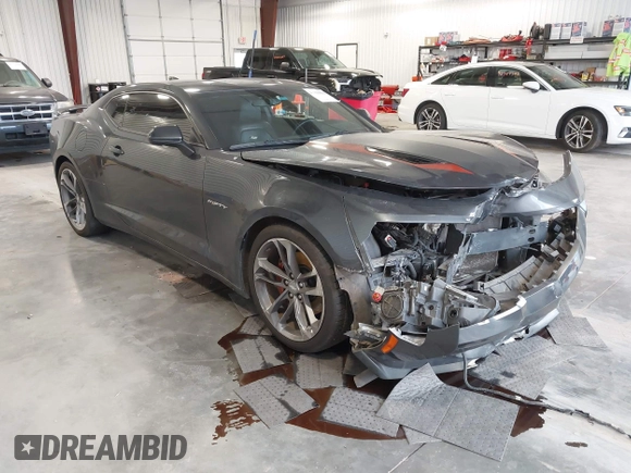 2017 Chevrolet Camaro 2SS z VIN 1G1FH1R78H0101803, wystawiony jako IAAI lot #42331031 z przebiegiem 83 150 mil mil oraz . Historia ofert i sprzedaży dostępna na DreamBid. Obrazek 1.