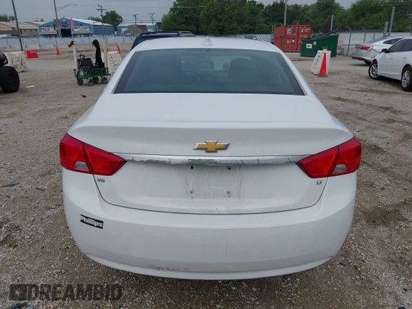 2017 Chevrolet Impala LT z VIN 2G1105S38H9161666, wystawiony jako IAAI lot #42410422 z przebiegiem 180 177 mil mil oraz . Historia ofert i sprzedaży dostępna na DreamBid. Obrazek 16.